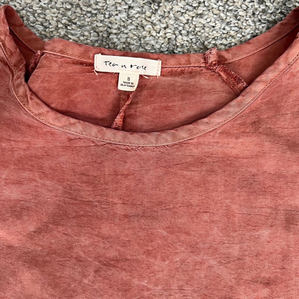 Blouse - Picture 2 of 3